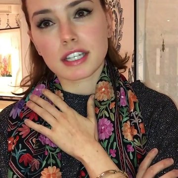 Daisy Ridley questionnée sur la suite de Star Wars par Chris Pratt, JJ Abrams et Penelope Cruz