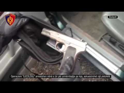 Report TV - Iu gjet armë në makinë, arrestohen nëna e vëllai i të fortit të Bulqizës