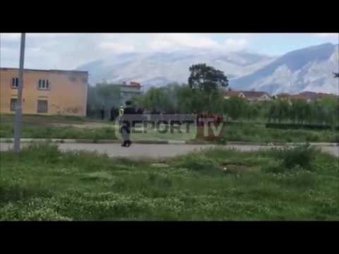 Report TV - Përplasje mes tifozëve të Partizanit dhe Skënderbeut para ndeshjes