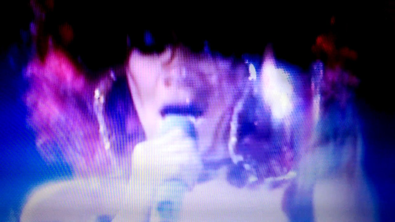 Rihanna Singing Mariage Forcé By Viviane Chidid Live.