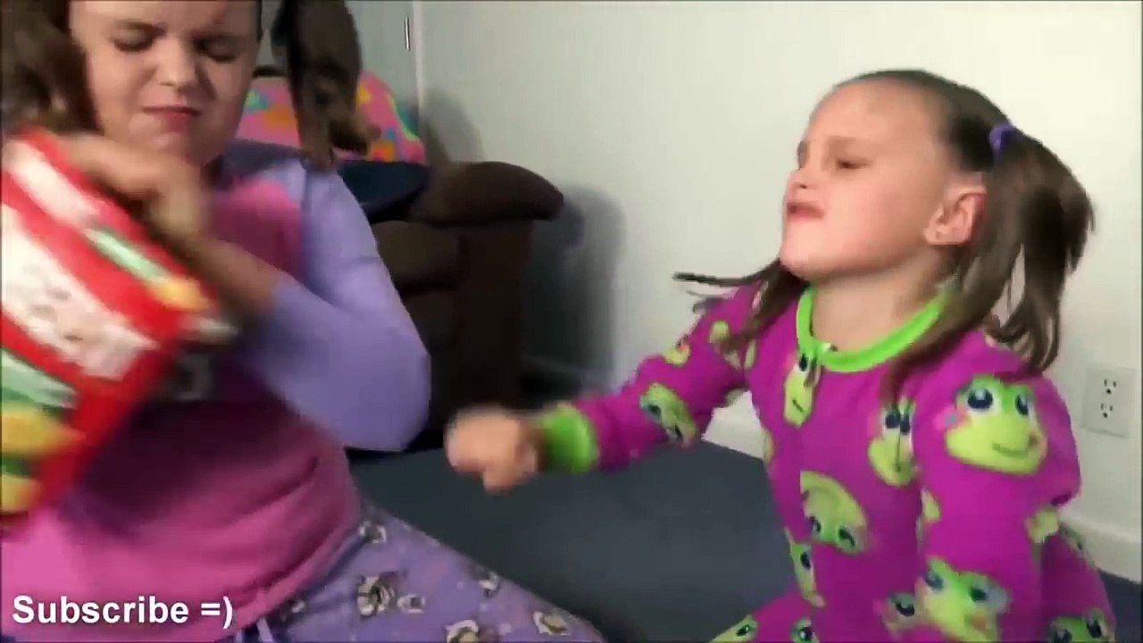 Bad Baby Compilation Giant Chocolate Fountain Challenge Victoria Annabelle Freak Family Hidden Egg