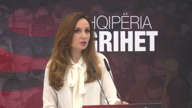 Report TV - PD: Bizneset mbyllen, konsumi bie ...Ahmetaj e Rama e quajnë pranverë