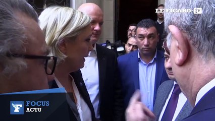 Marine Le Pen refuse de porter le voile au Liban