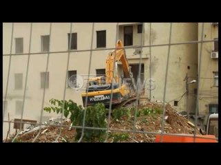 Ora News – Shembet godina e INSIG, pronarët kundër: Ka vlera kulturore