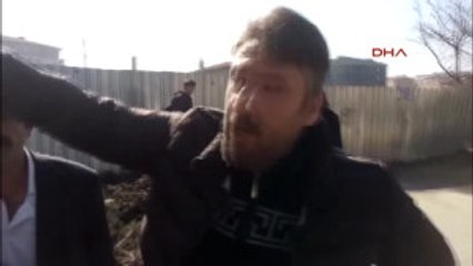 Kadın Sürücüye "Inşaattan Düşen Taş" Şoku