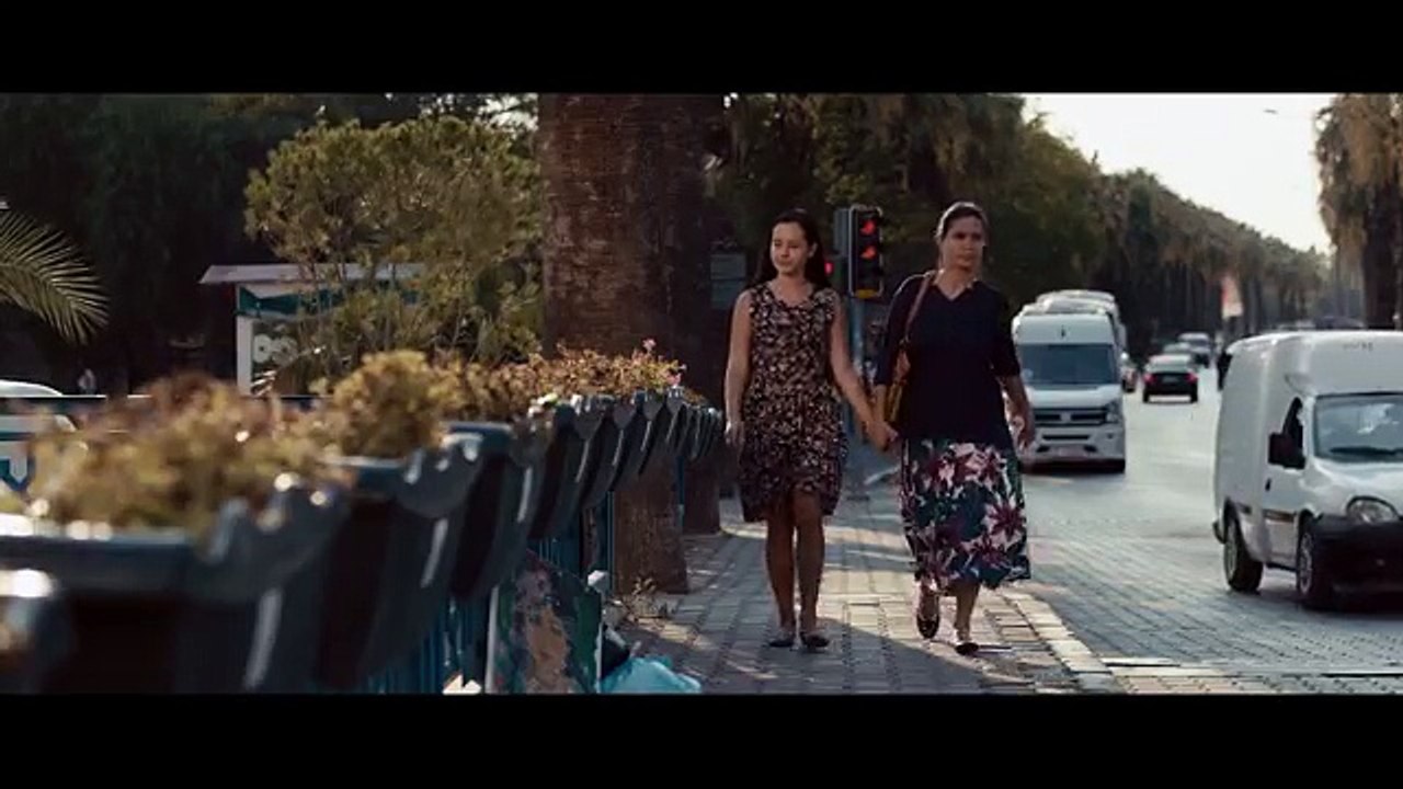 Yağmurlarda Yıkansam izle 2017 Full HD Tek Parça - Dailymotion Video