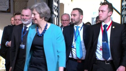 Juncker: factura del ’Brexit’ será muy elevada para Reino Unido