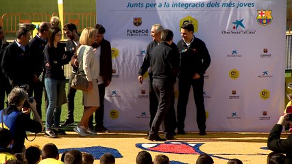 Hristo Stóitxkov apadrina un nou Cruyff Court a Martorell
