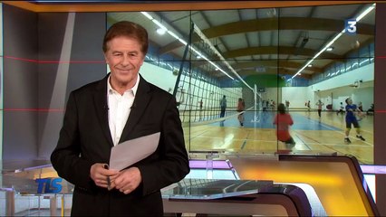 Quand Earvin Ngapeth s'invite à l'entraînement de jeunes volleyeurs !