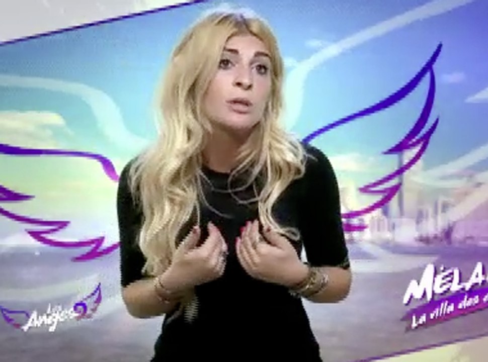 Les Anges 9 : Mélanie clashe violemment la petite nouvelle...