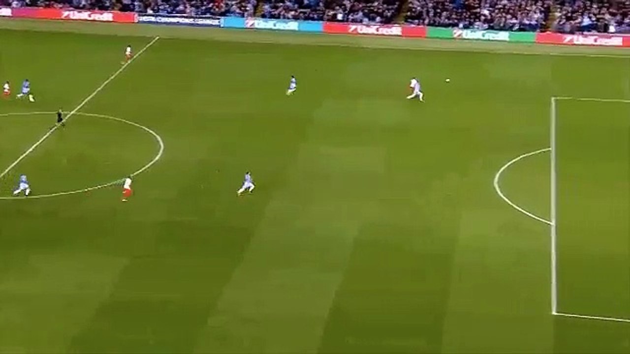 هدف راداميل فالكاو الرائع في مرمى مان سيتي - Radamel Falcao