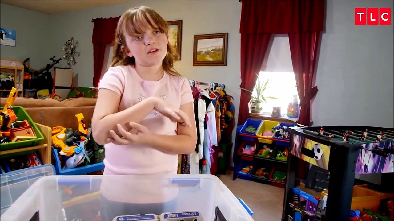 Une fillette de 9 ans collectionne les cafards dans sa chambre