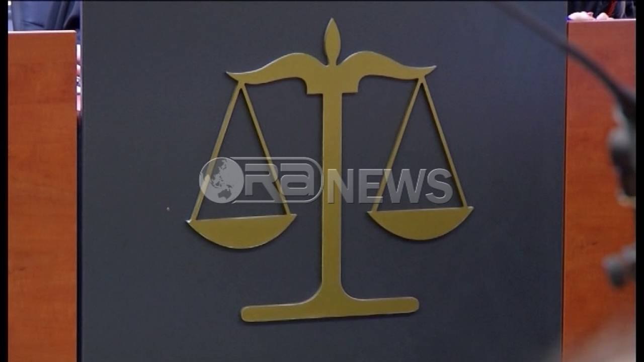 Ora News - BKH dhe SPAK me “darë të forta” ndaj prokurorëve e gjyqtarëve