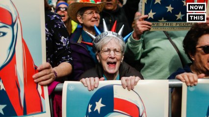 The Crowd Went Silent At This Rally When Hearing The Muslim Prayer Call