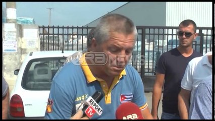 Ora News – Protesta e furgonëve në Durrës