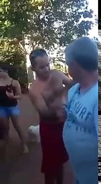 Vacilou perdeu as calças! kkkkkkkkk