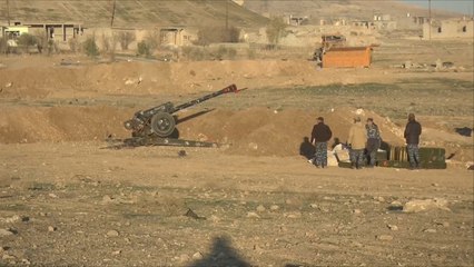 القوات العراقية تقترب من مطار الموصل