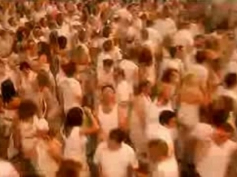 Clipsensationwhite2004