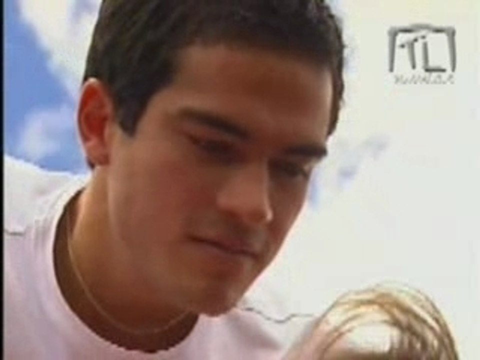 Mia y Miguel en la roca 2da parte