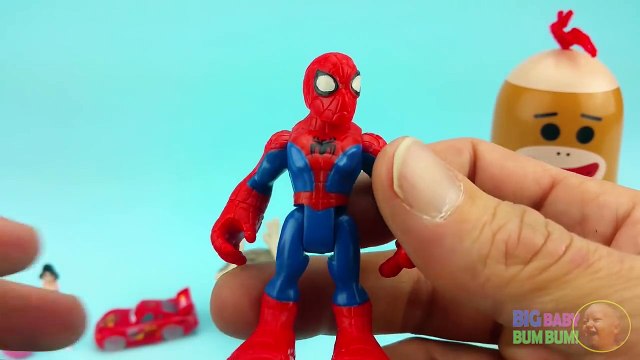 Surprise Eggs Learn Sizes from Smallest to Biggest with Sock Monkey Nesting Eggs!