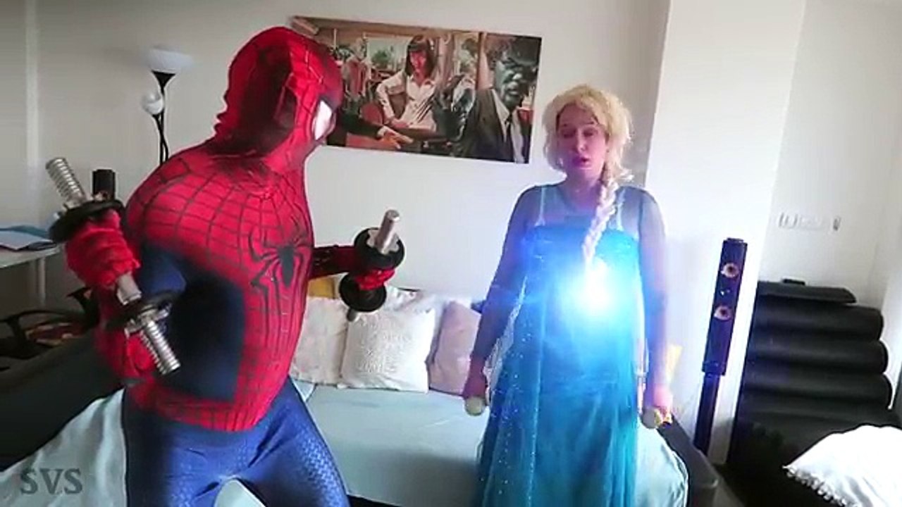 Frozen Elsa EATING Spiderman! w/ Pink Spidergirl, Joker, Maleficent, Ariel Mermaid, Anna & Hulk :)