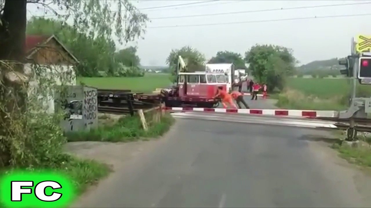 Best FAILS & Funny Videos Compilation 2017 Pt 2