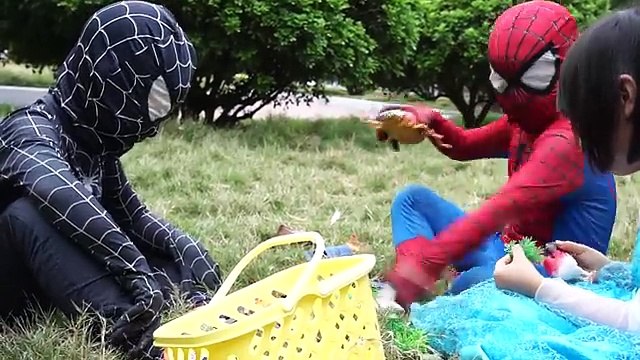 Hulk & Spiderman in School Maleficent is Teach w Frozen Elsa Police kidnapped joker Superhero funny