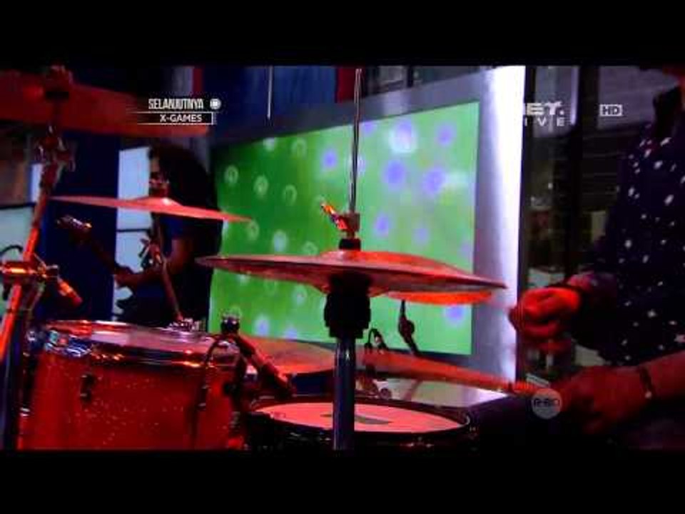 Penampilan FOS Band menyanyikan lagu Are You Gonna Go My Way - IMS