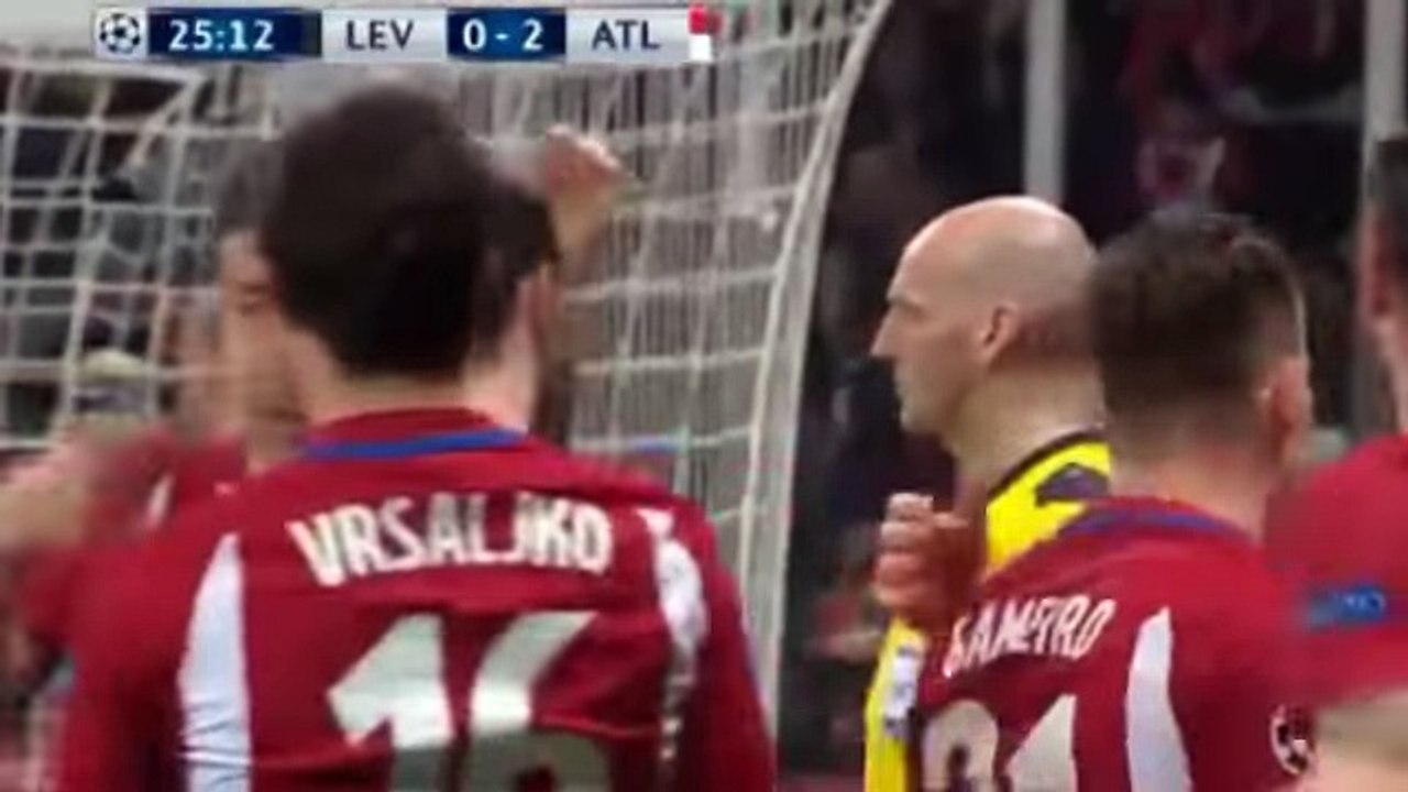 ‫مباراة مجنونة -اهداف مباراة بايرن ليفركوزن واتليتكو مدريد 2-4 تعليق محمد بركات- دوري ابطال اوروبا HD‬ -