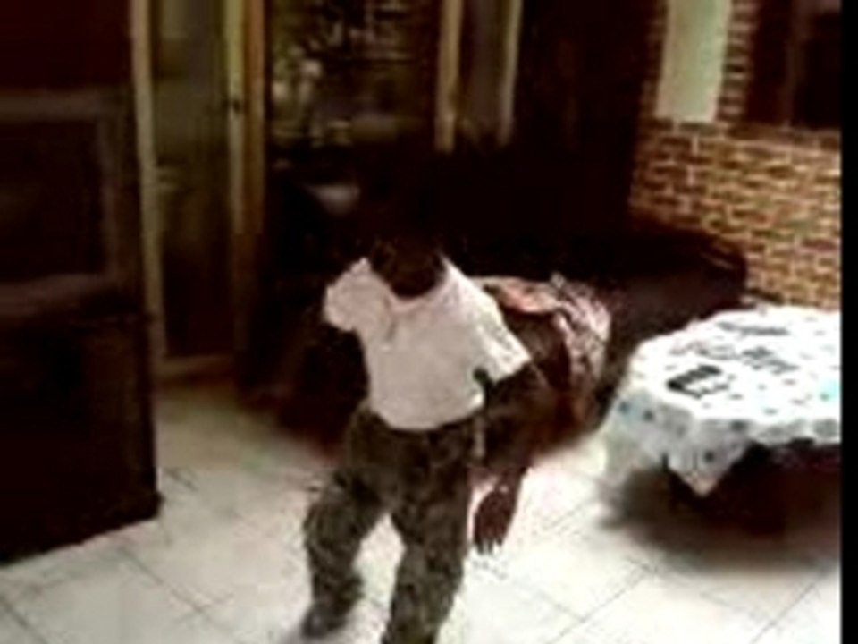 Sisi junior mn couz