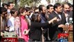 Journalists protest before PMLN press conference
