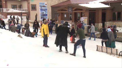 موسم الثلوج ينعش السياحة الشتوية بشمال أربيل