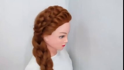 Prom Hairstyles for Long or Medium Hair