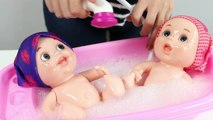 Twins Baby Dolls Pelones Triplets Baby Dolls Bathtime and Lunch Time How to Bath Babies To