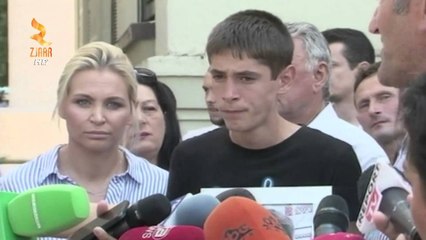 360° Gradë -DREJTËSI PËR ARDITIN, QYTETARË E FAMILJARË TË 17 VJECARIT BASHKOHEN ME PD NË PROTESTE