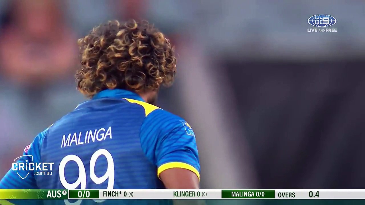 තරගය කනපිට පෙරලිමට හෙතුවු උඩ පන්දු අත හැරිම