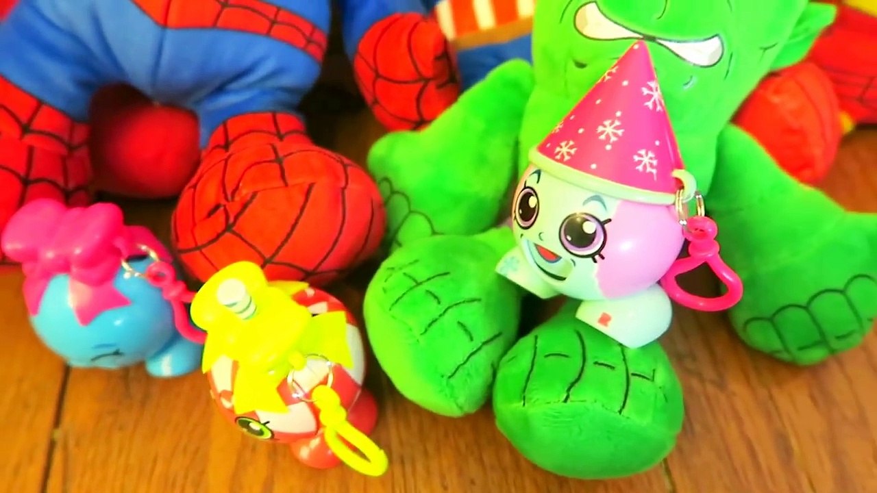 Spiderman GLOBO de BROMA! w/ Congelado Elsa, Rosa Spidergirl de la Princesa de Disney Episodio 51