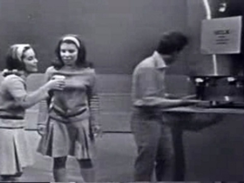 pub  - Bobby Sherman - Milk