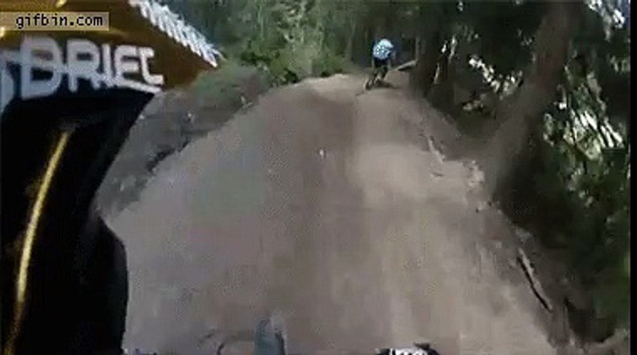 Une descente en VTT qui ne se passe pas comme prévue