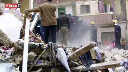 مصرع سيدة وإصابة أخرى فى انهيار عقار بمنطقة الجمرك بالإسكندرية