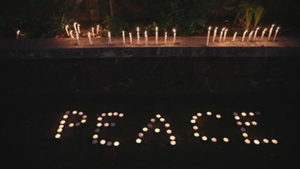 Filipinos rezan por las víctimas antidroga y piden retomar las conversaciones de paz