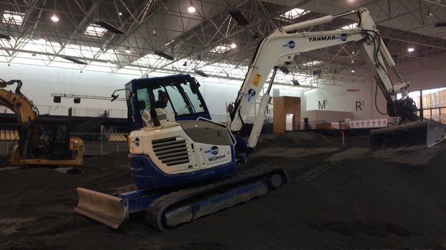 Transformation du Parc Expo pour le Caen BMX Indoor