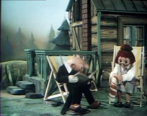 Spejbl És Hurvinek 01 04 Hurvinek Barkácsol