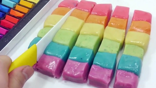 Aprender los Colores de Arcilla Huevos Sorpresa de Limo Juguetes y Cómo Hacer Plastilina de Colores Pastel de Barro