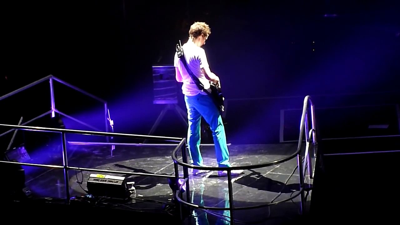 Muse - Paris Palais Omnisports de Paris-Bercy - 11/17/2009