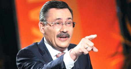 Melih Gökçek: FETÖ "CHP'li Gibi Tweet Atın" Talimatı Verdi