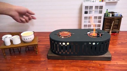 Minik Eşyalarla Minik Pankek Yapımı