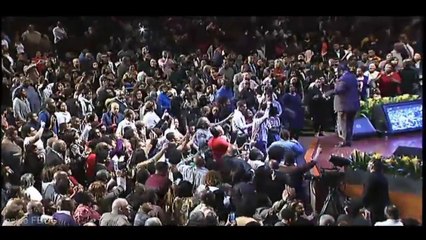 Every Praise Hezekiah Walker live at First Baptist Church of Glenarden