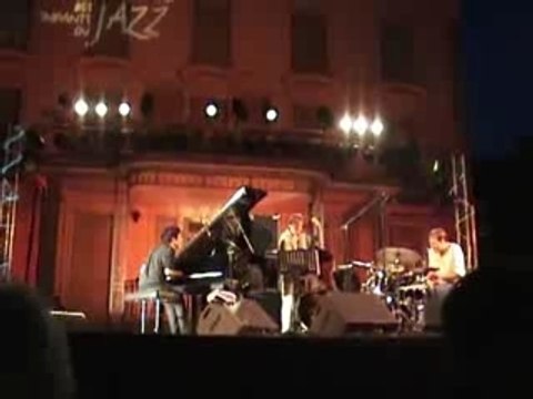 Tigran Hamasyan Trio : Nardis