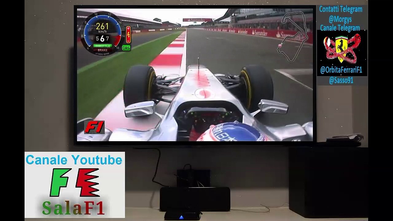 Onboard - F1 2011 Round 09 - GP Great Breitain (Silverstone) Jenson Button